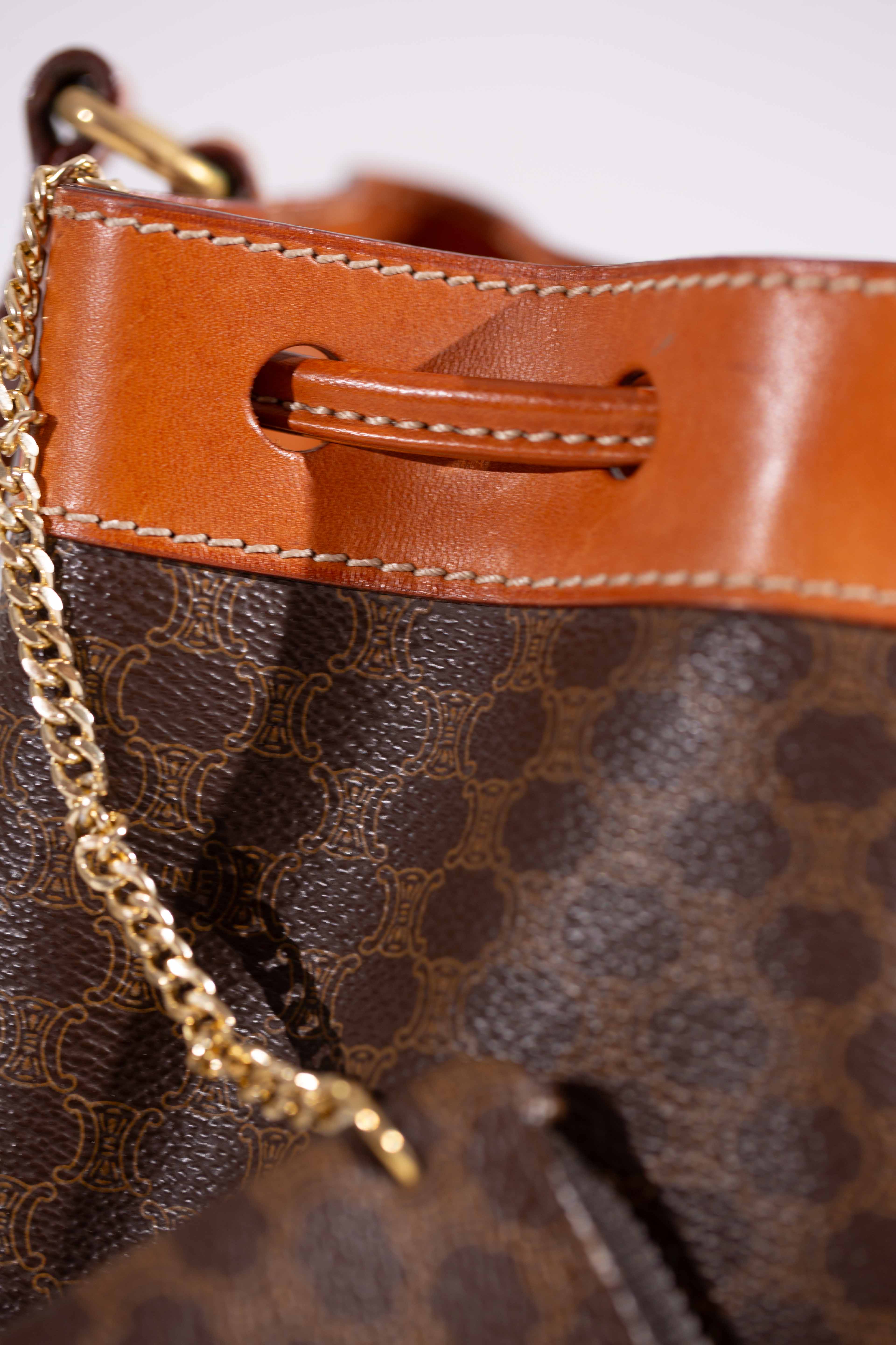 Céline sceau avec pochette